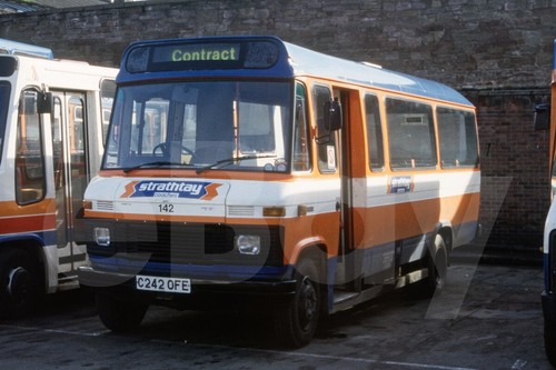 Bus photo strathtay - -,