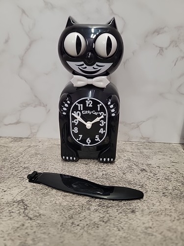 Classic black kitty cat - kitty-cat, klock