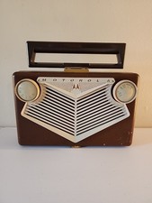 RETRO MOTOROLA  AM PORTABLE