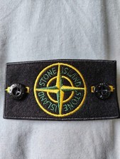 Stone Island Original Badge + 2 buttons + Sewing Kit. Sent By Royal Mail 48