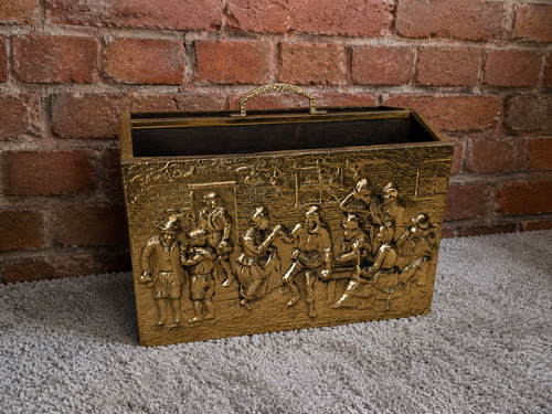 Vintage magazine rack hammered - vintage,