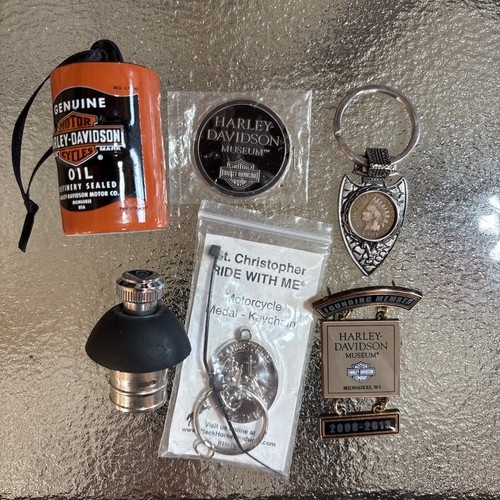Harley davidson keychain - harley,