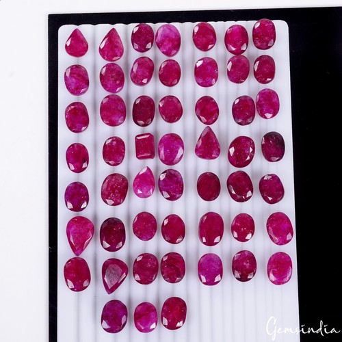 700 cts natural red pink - red, beryl
