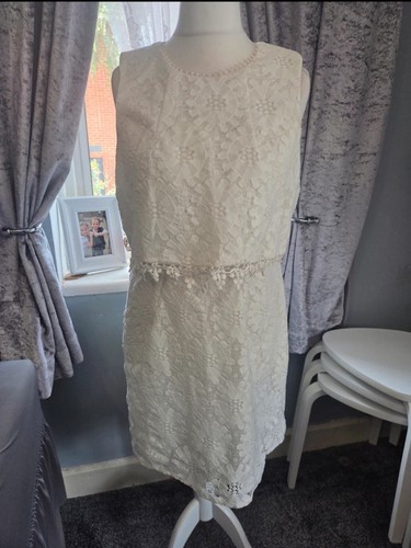 Ladies white dress size - size, 16