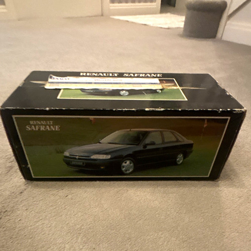 Renault safrane 1995 18 - renault, 1:18