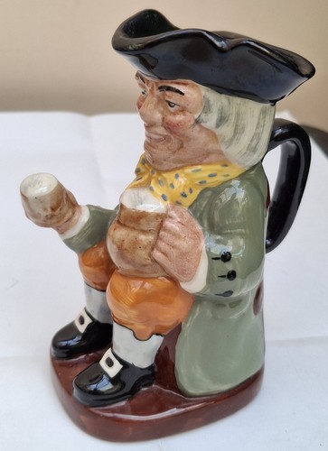 Royal doulton toby - -,