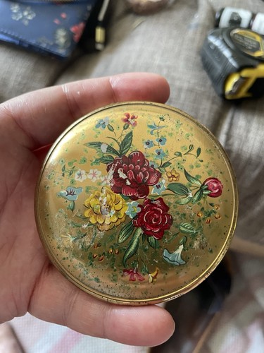 Melissa powder compact vintage - melissa,