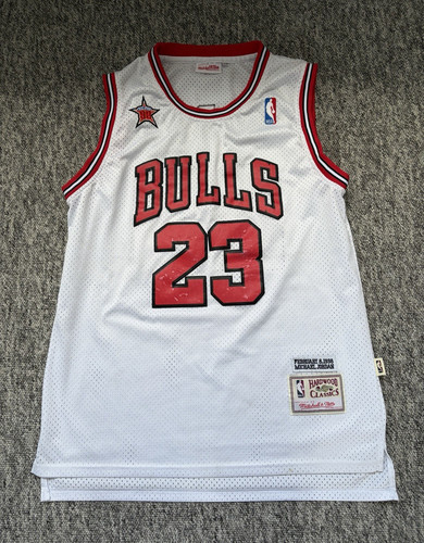 Mitchell ness chicago bulls - mitchell,