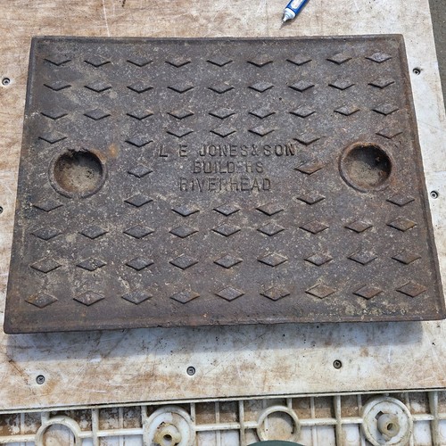 Cast iron manhole - manhole, cover
