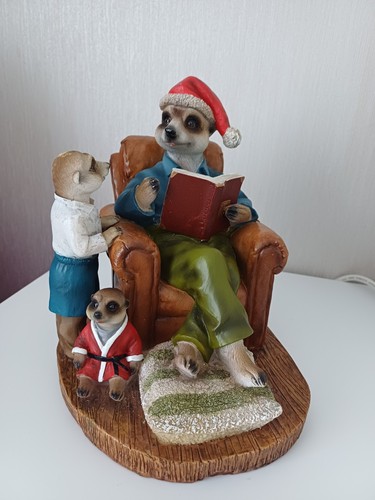 Vivid arts meerkat christmas - meerkat,
