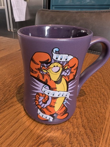 Disney store exclusive tigger - disney,