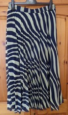 m and s ladies skirt size 14