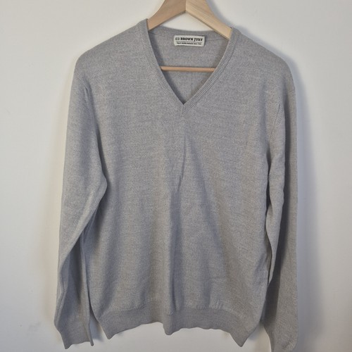 Brown jury grey neck - grey, v-neck