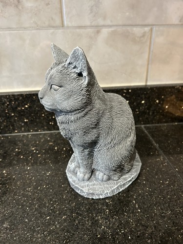Solid concrete cat statue - concrete,