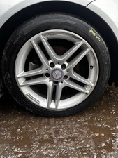 07- 14 MERCEDES C CLASS W204 AMG FRONT ALLOY WHEEL 17” INCH A2044014502 7.5J