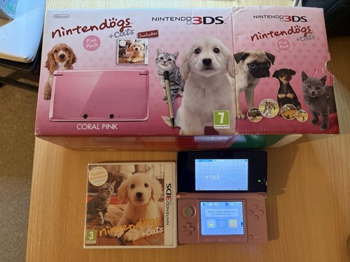 Nintendo 3ds console coral