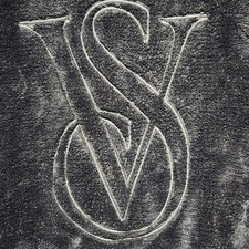 Victoria's Secret Fleece Bath
