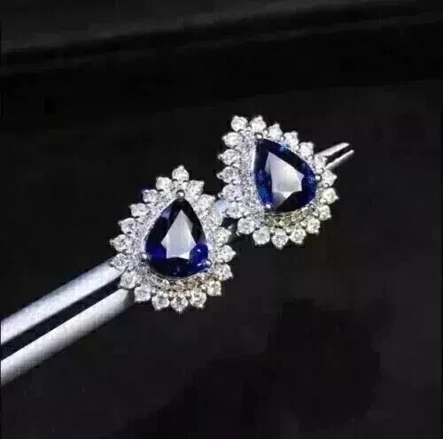 Pear cut blue sapphire - 2.37,