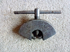 Vintage Pennant motorcycle cycle chain splitter