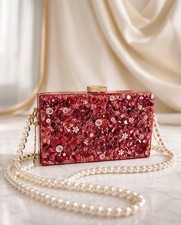 Handcrafted resin clutch using