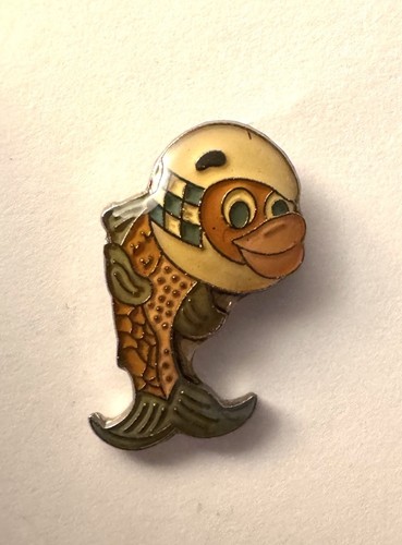 Vintage ruc police enamel pin - vintage,
