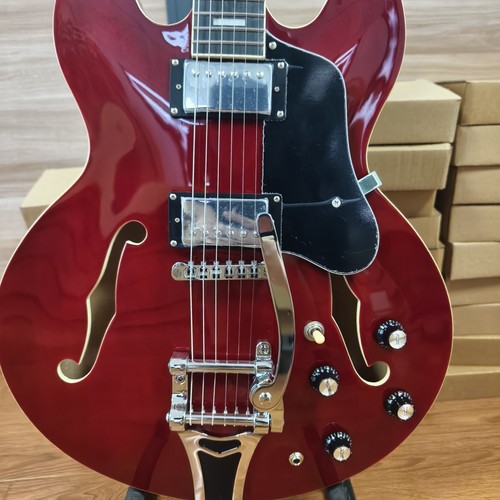 335 style semi - es-335, semi-hollow