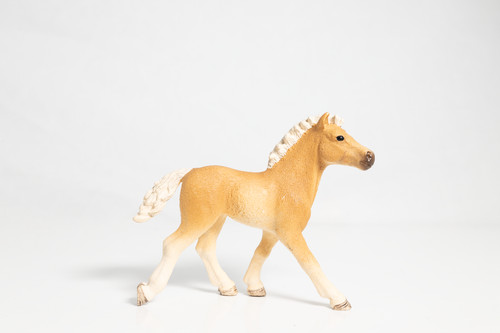 Vintage retired schleich horse - vintage,