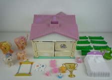 VINTAGE G1 1983 MY LITTLE PONY SHOW STABLE PLAYSET WITH 4 G1 PONIES ACCESSORIES