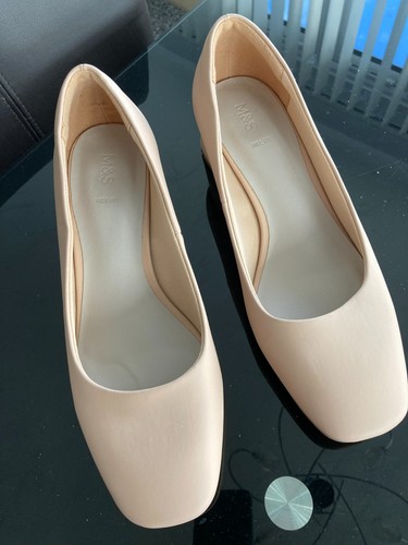 Ladies beige court shoes - ladies,