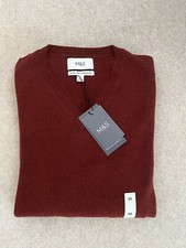 MARKS & SPENCER MENS LAMBSWOOL PAPRIKA RUST BROWN V NECK JUMPER Size M Bnwt 