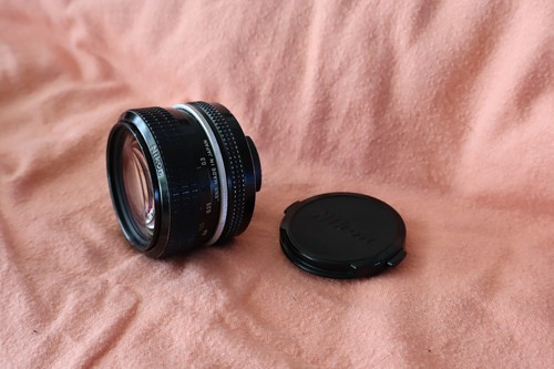 Nikon nikkor camera lens 28mm - nikon,