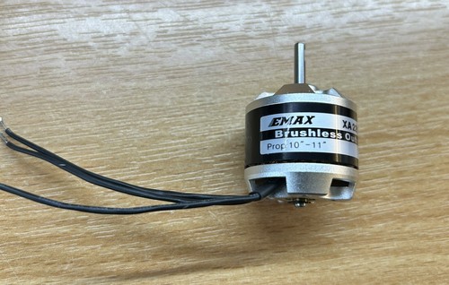 Emax xa2212 820kv brushless - 820kv,