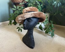 Vintage 1970s Tan Fur Felt