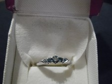 9CT WHITE GOLD .25CT BLUE