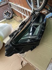 Audi TT Mk3 Right headlight
