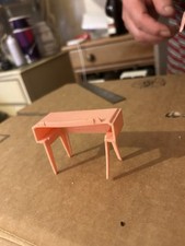 Dolls house pink plastic - dolls,