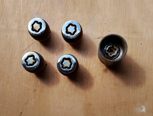 Locking wheel nut key - wheel,