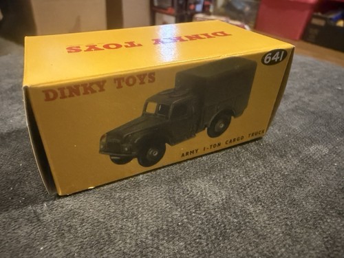 Dinky toys 641 army ton - 641, 1-ton