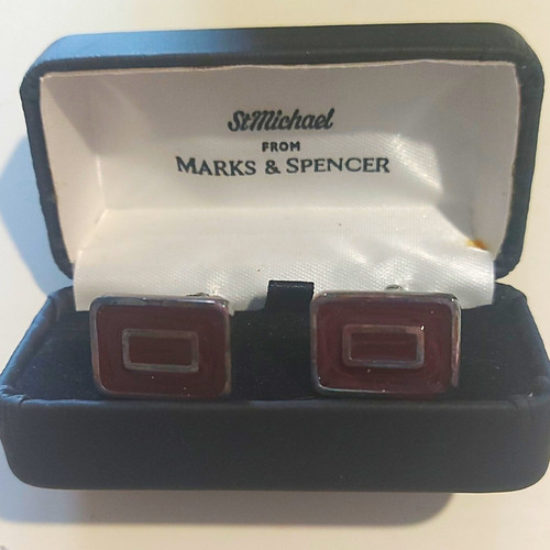 Marks spencer enamel - &,