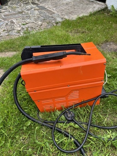 Welding machine used - machine,