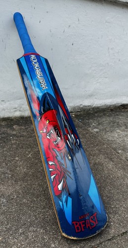 Genuine rare kookaburra angry - genuine,