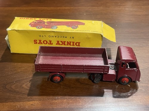 Dinky toys 421 electric - toys,