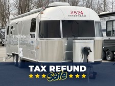 2014 Airstream Classic 27FBQ