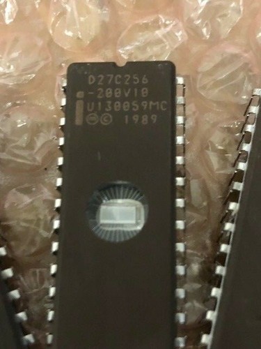 Intel d27c256 28pin cdip - 28pin,