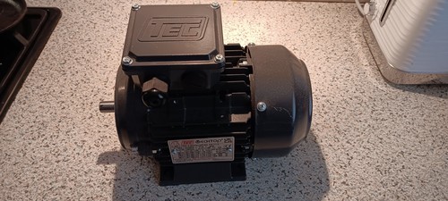 Three phase motor 25kw - motor, 0.25kw