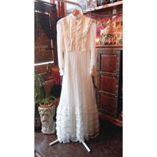 Pronuptia 1970s vintage bohemian wedding dress