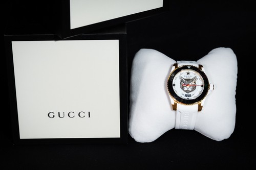 Gucci dive ya136322 40mm gold - dive,