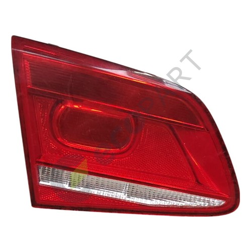Volkswagen passat rear tail - volkswagen, b7