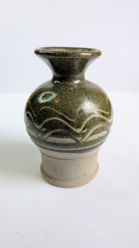 Vintage studio pottery - studio,