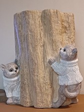 NEW Next Natural Cats Resin